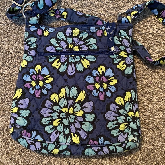 Vera Bradley Crossbody Bundle - Picture 12 of 16